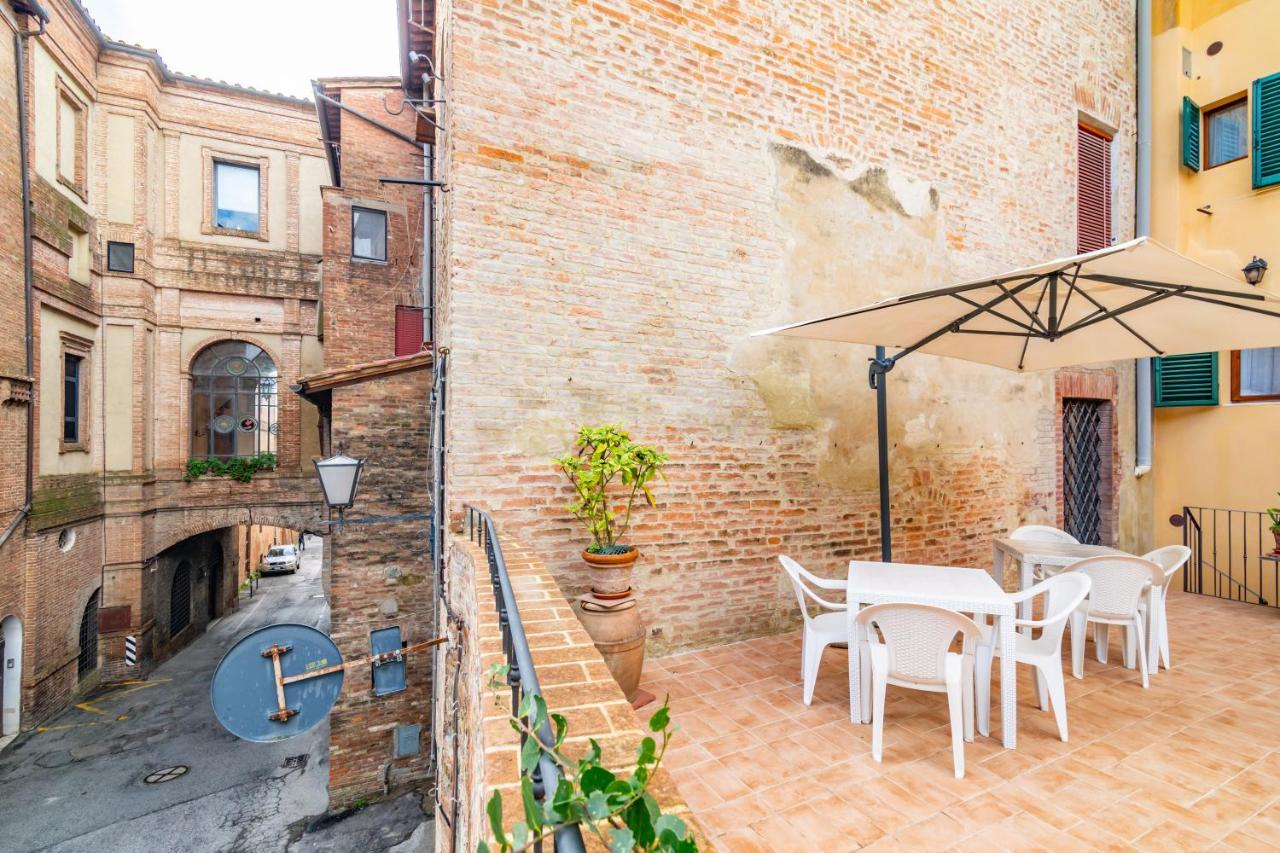 La Terrazza Di San Marco - Lovely Apartment! 시에나 외부 사진