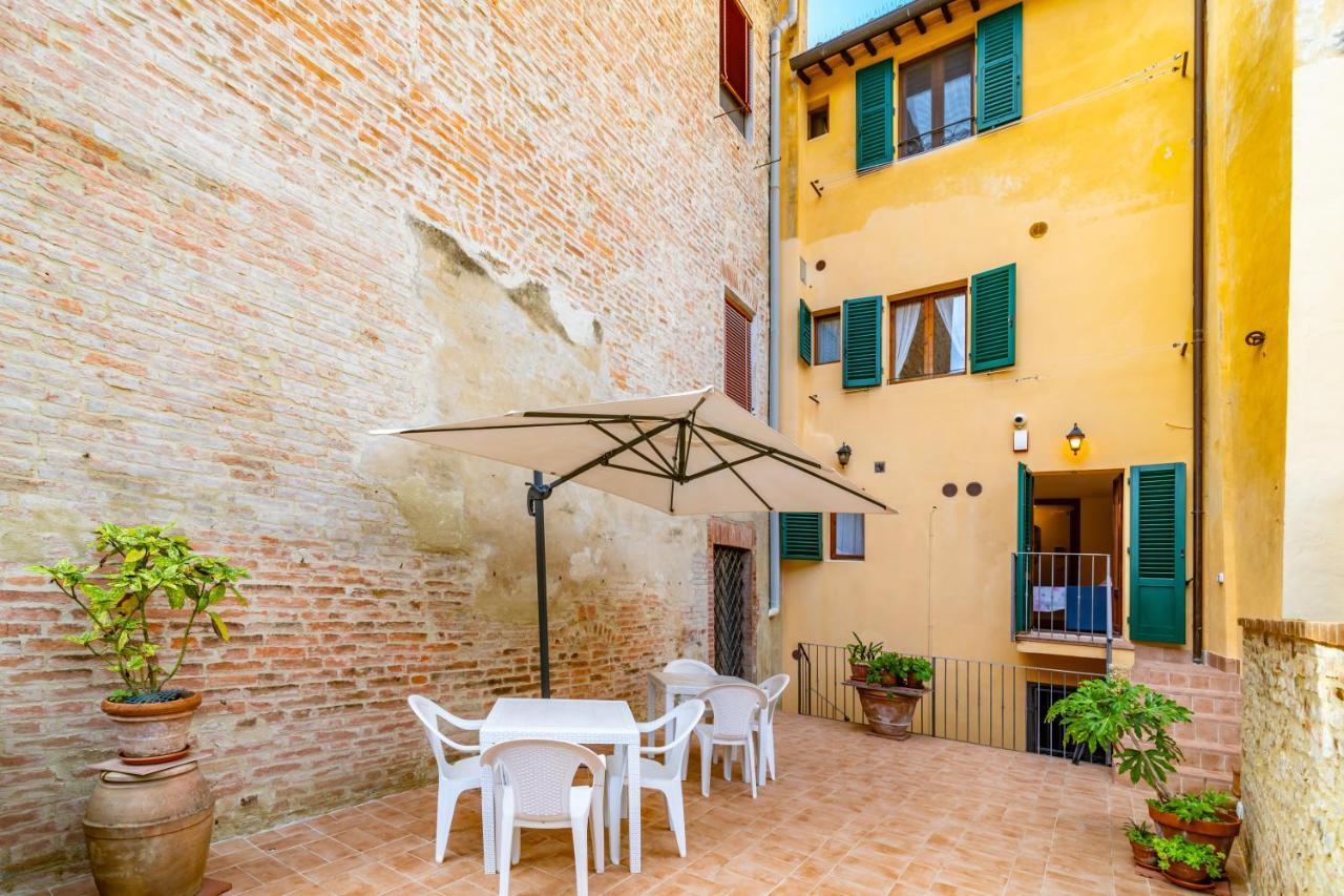 La Terrazza Di San Marco - Lovely Apartment! 시에나 외부 사진